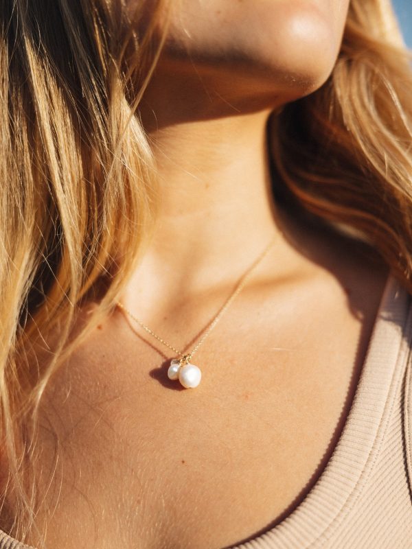 Ocean Pearls Necklace Online now